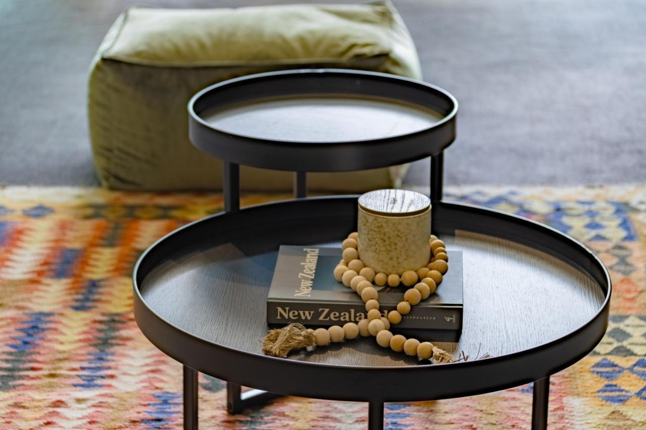 Stylish Haven Luxury Interiors In Prime Location Lägenhet Queenstown Exteriör bild